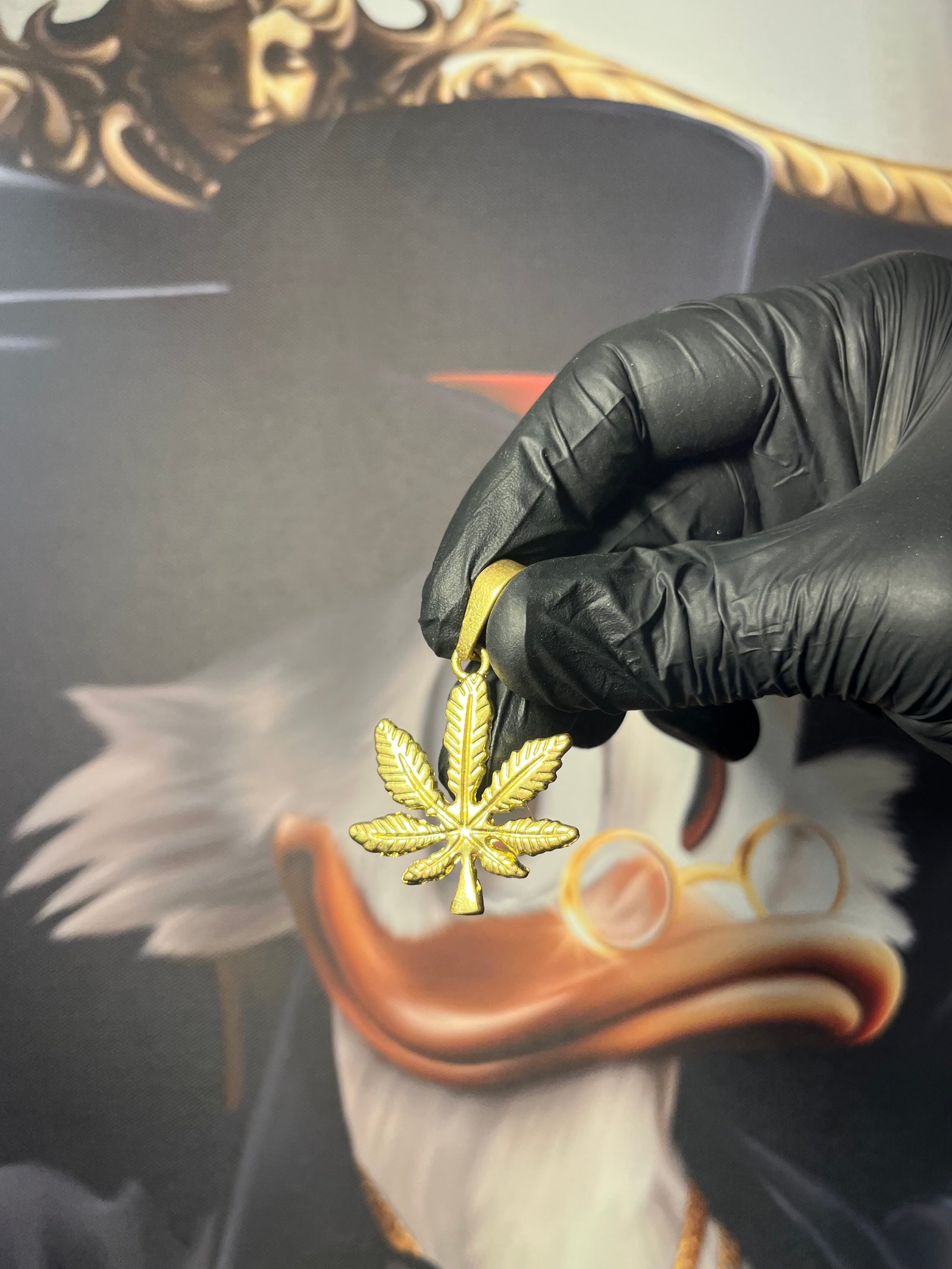 Pingente Folha cannabis (P)