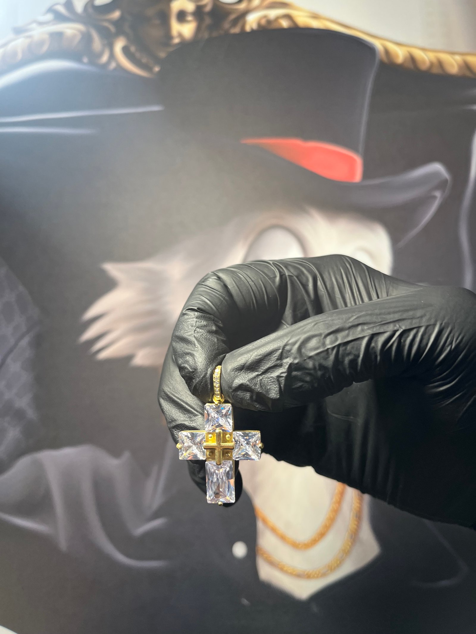 Pingente Cruz Cravejada (P)